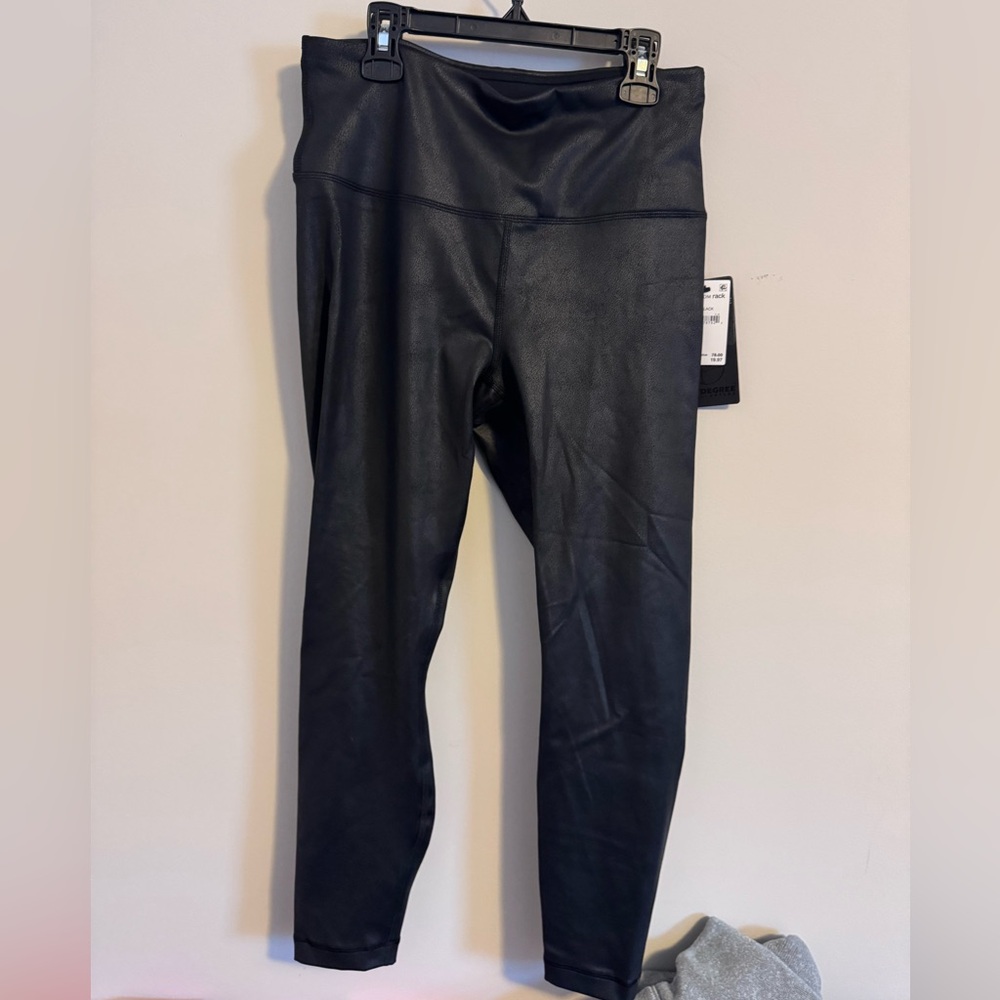 90 Degree By Reflex Cracked Black Leggings